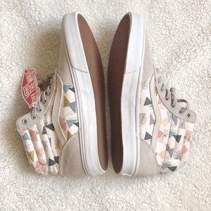 Womens Milton Hi (90's) High Top Vans